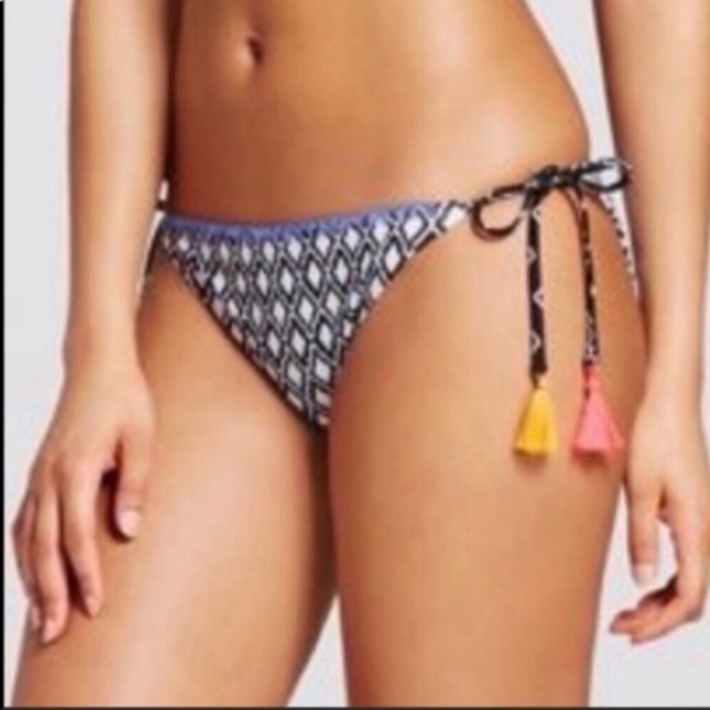 Xhilaration Scalloped Bikini Bottoms Small Black White Geometric Tie Side Tassel